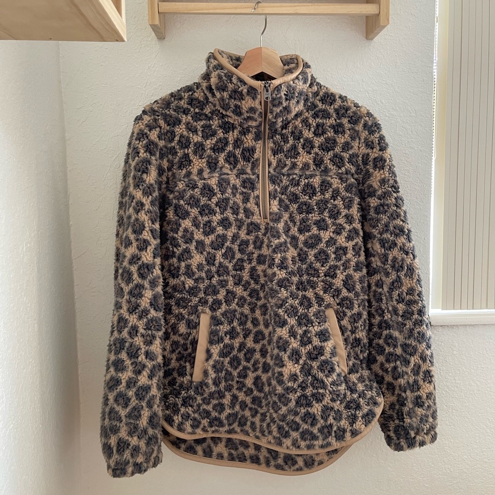 a&f sherpa half-zip faux leather-trim pullover